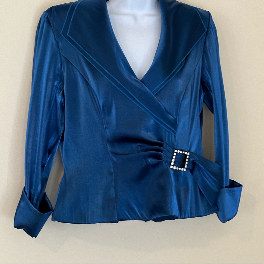 Elegant Blue Women's Jacket